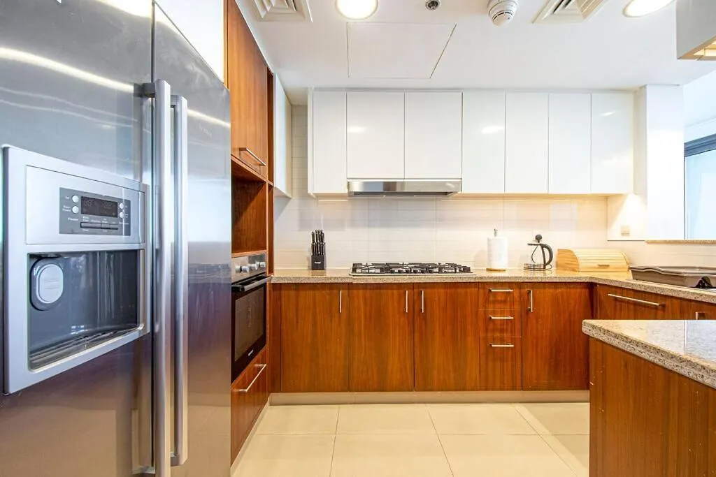 Magnificent New 3 Bedroom With Stunning View To Burj Khalifa & Fountain View Dubai Apartamento